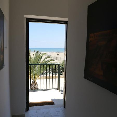 Rooms La Perla Del Mare Маргерита-ді-Савоя Екстер'єр фото