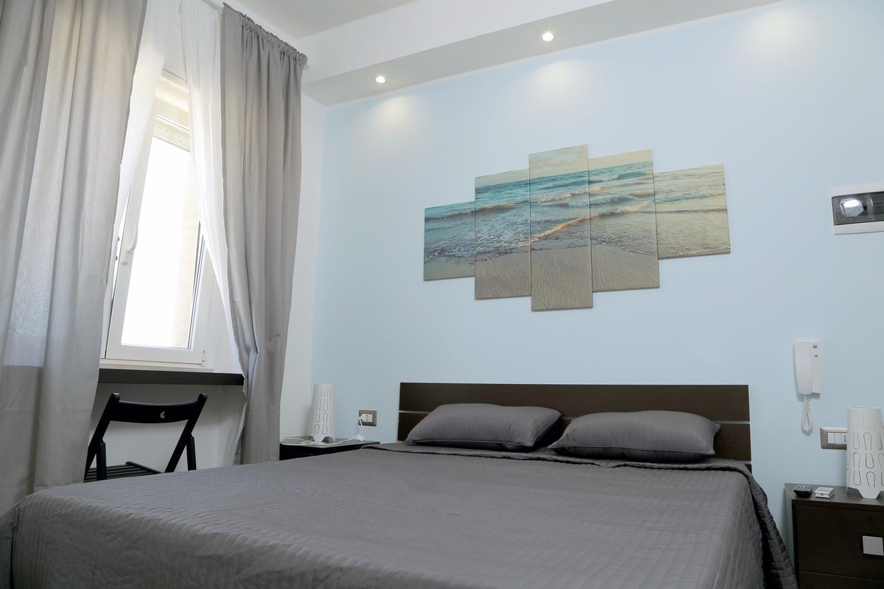 Rooms La Perla Del Mare Маргерита-ді-Савоя Екстер'єр фото